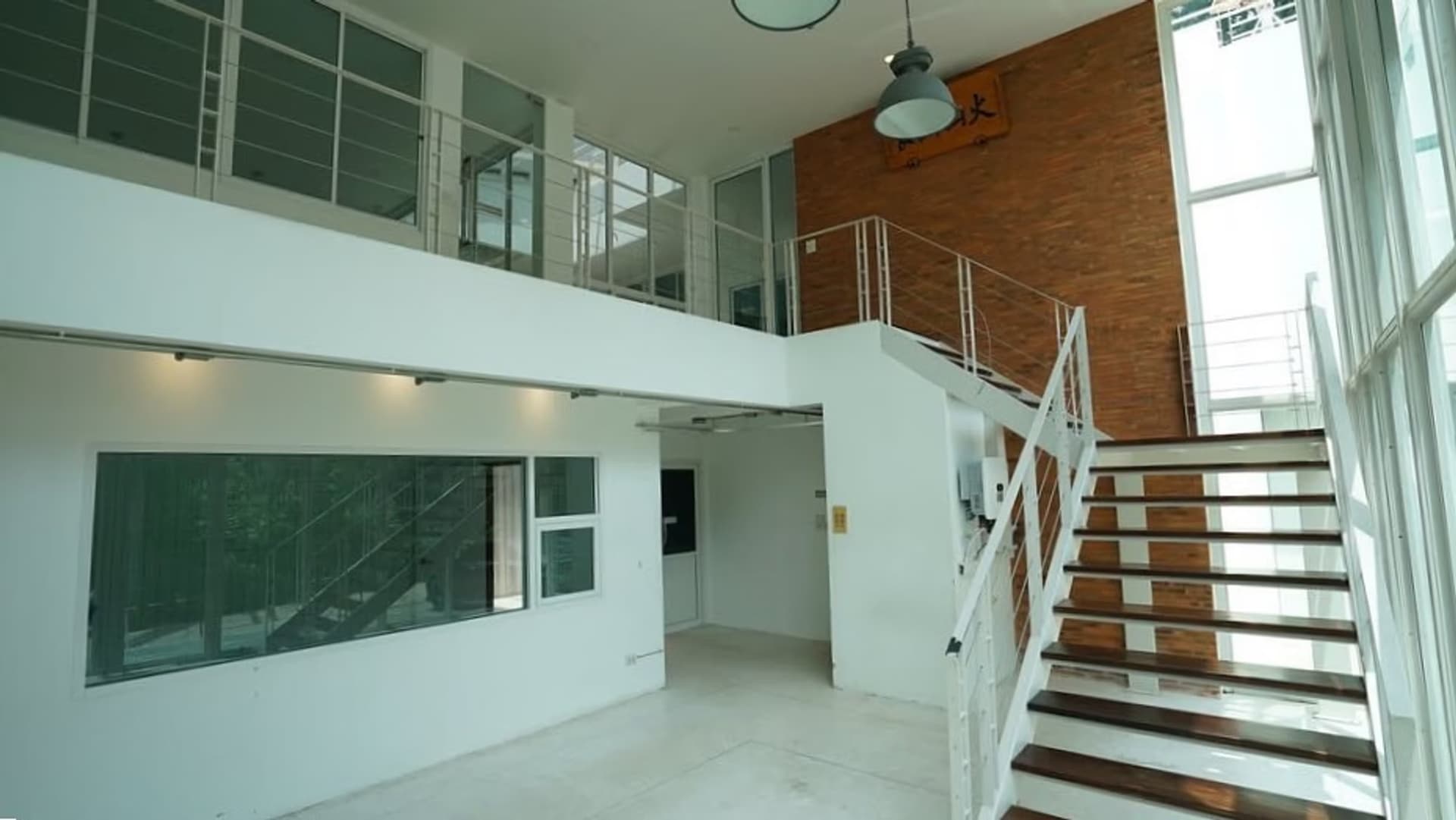 3 卧室 商业 用于 出售 在 Mueang Chiang Mai - Image 2