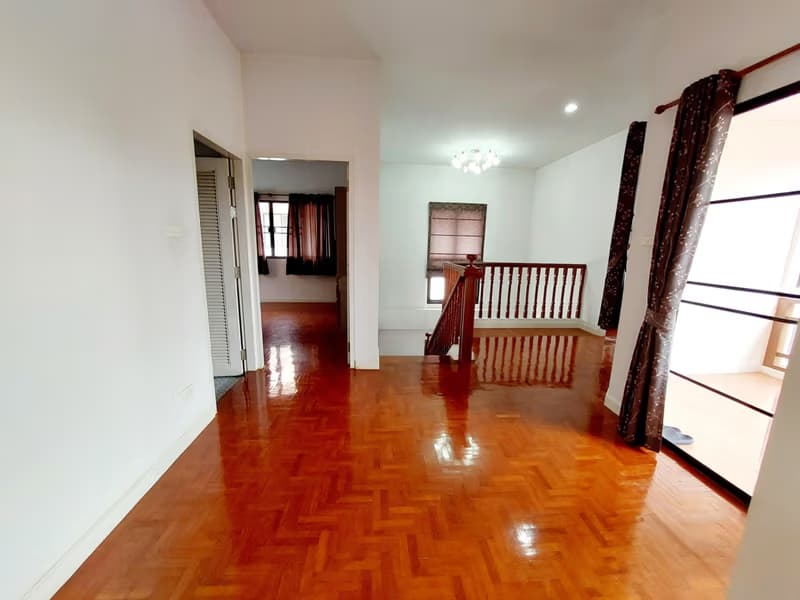 4 Bed House for Sale in Hang Dong