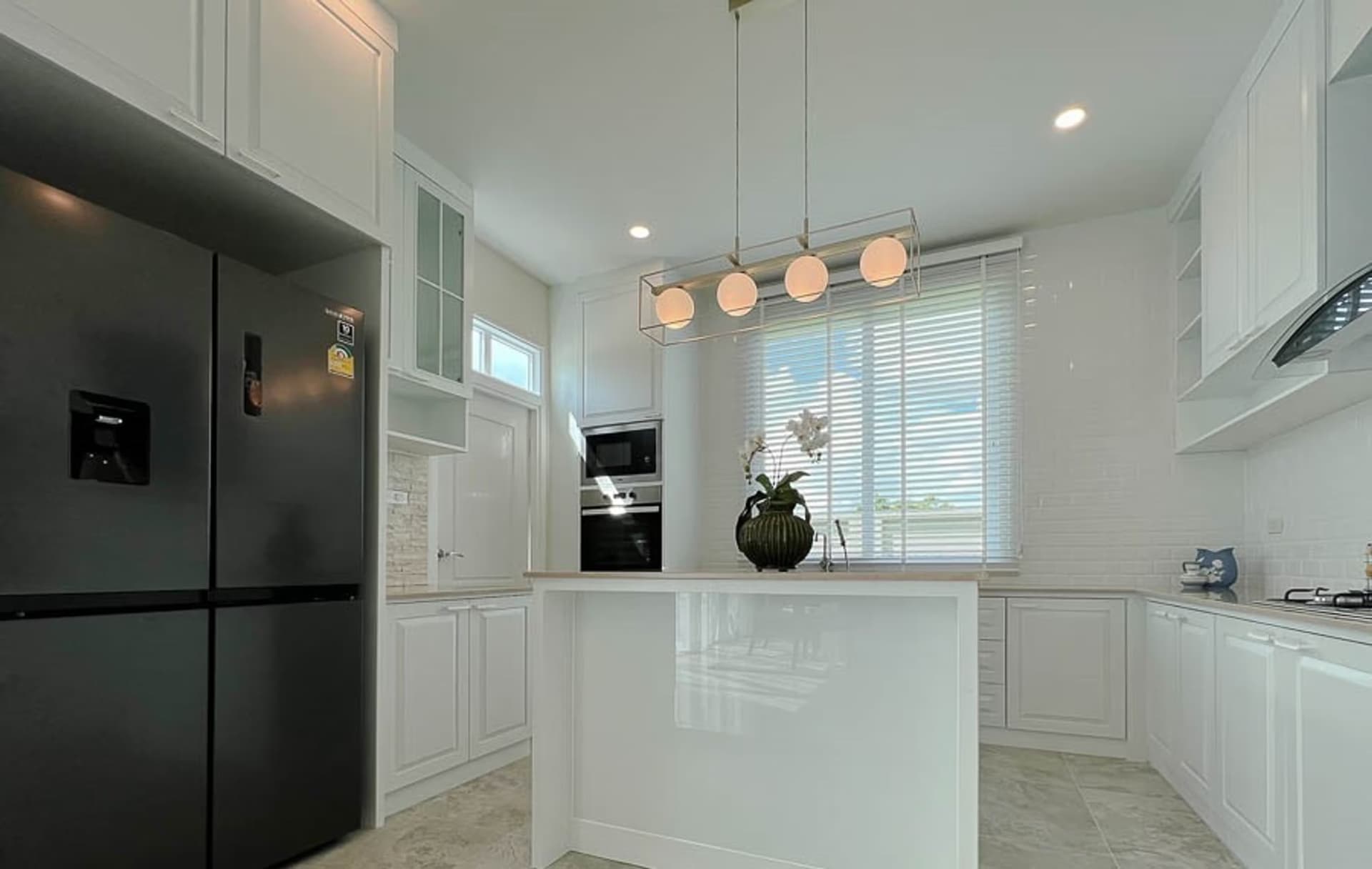 5 Bedroom House - Image 17