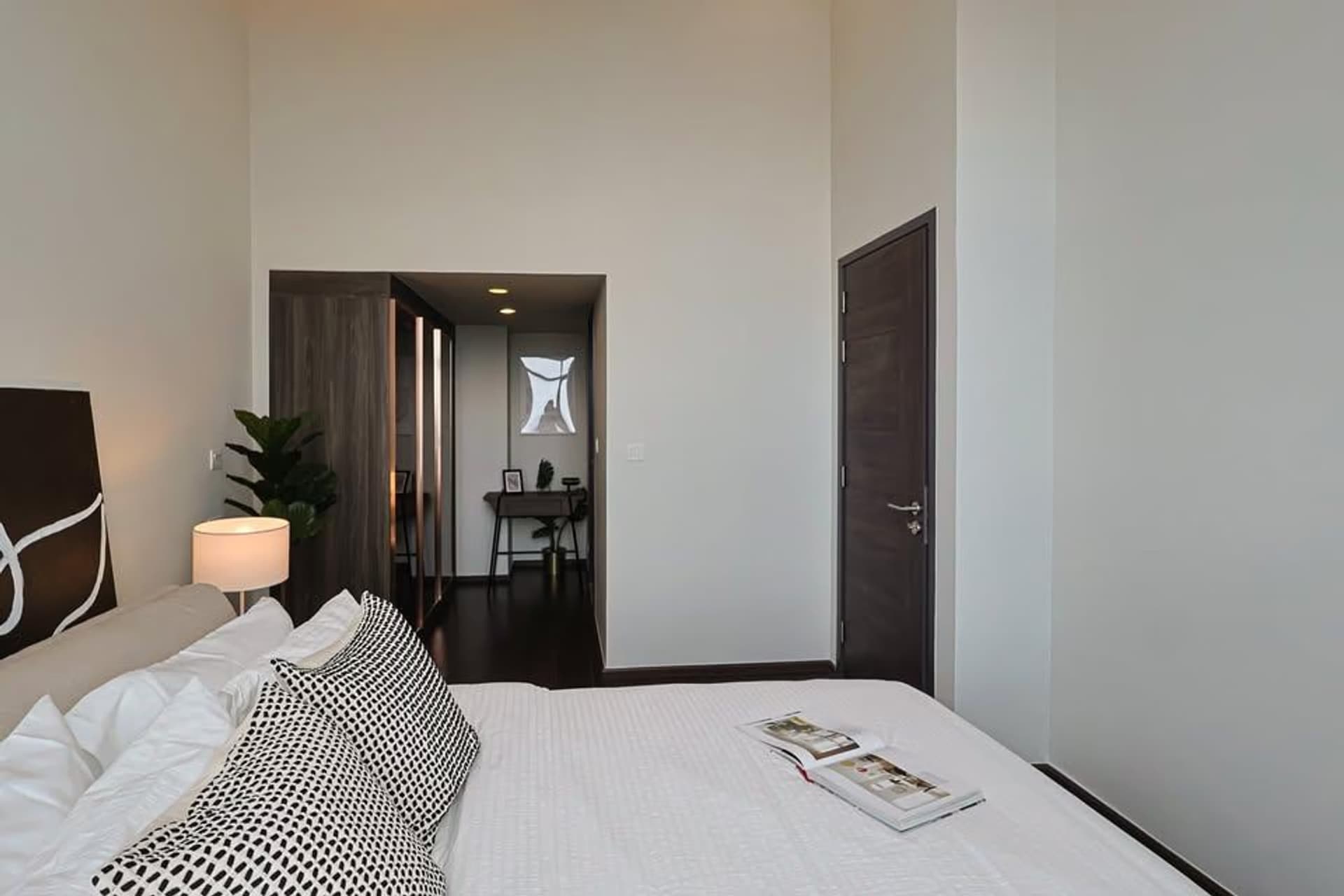 2 Bed Condo for Sale in Watthana - Image 19