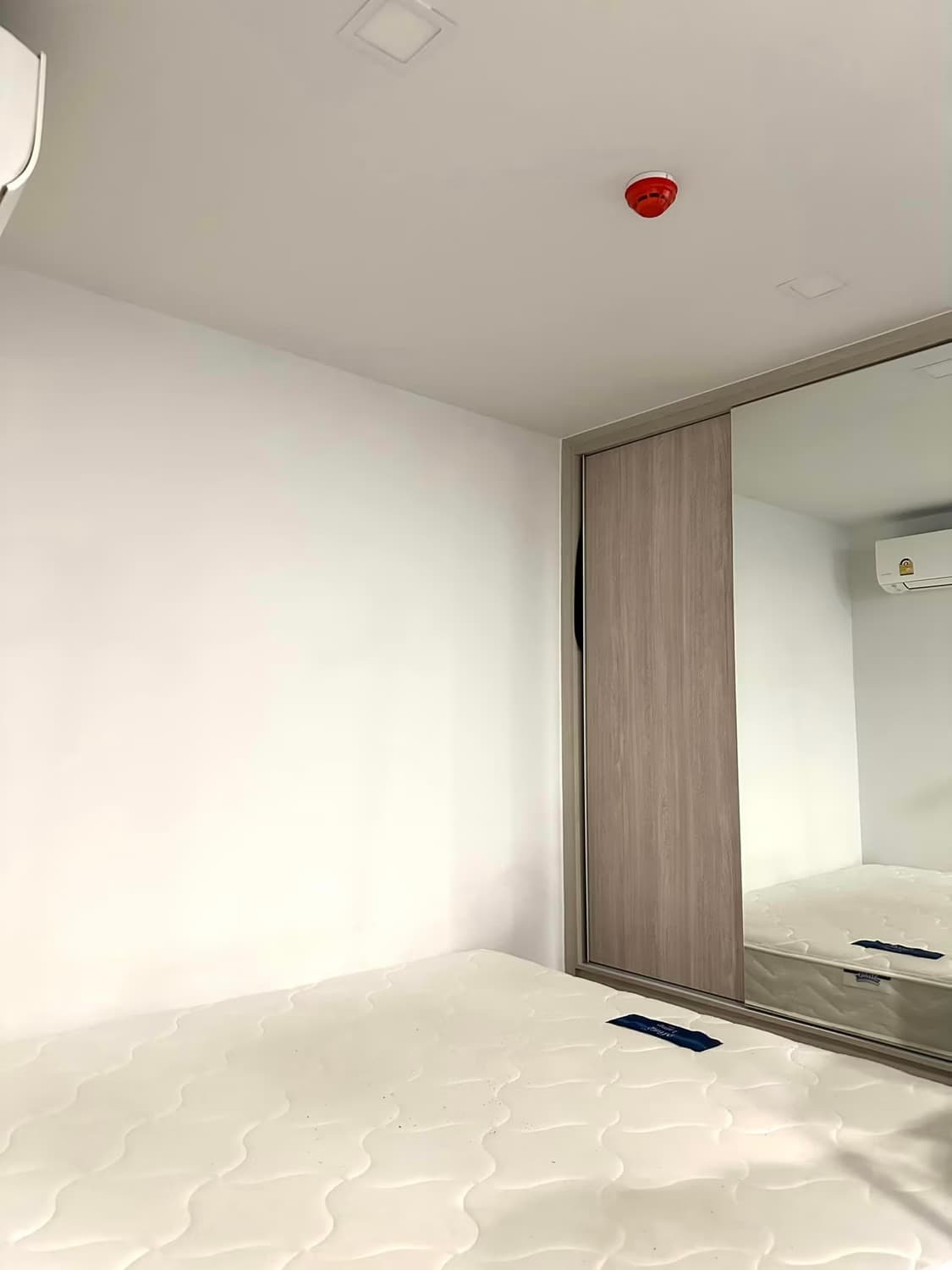 1 Bed Condo for Rent  Near Ramkhamhaeng ARL - Image 8