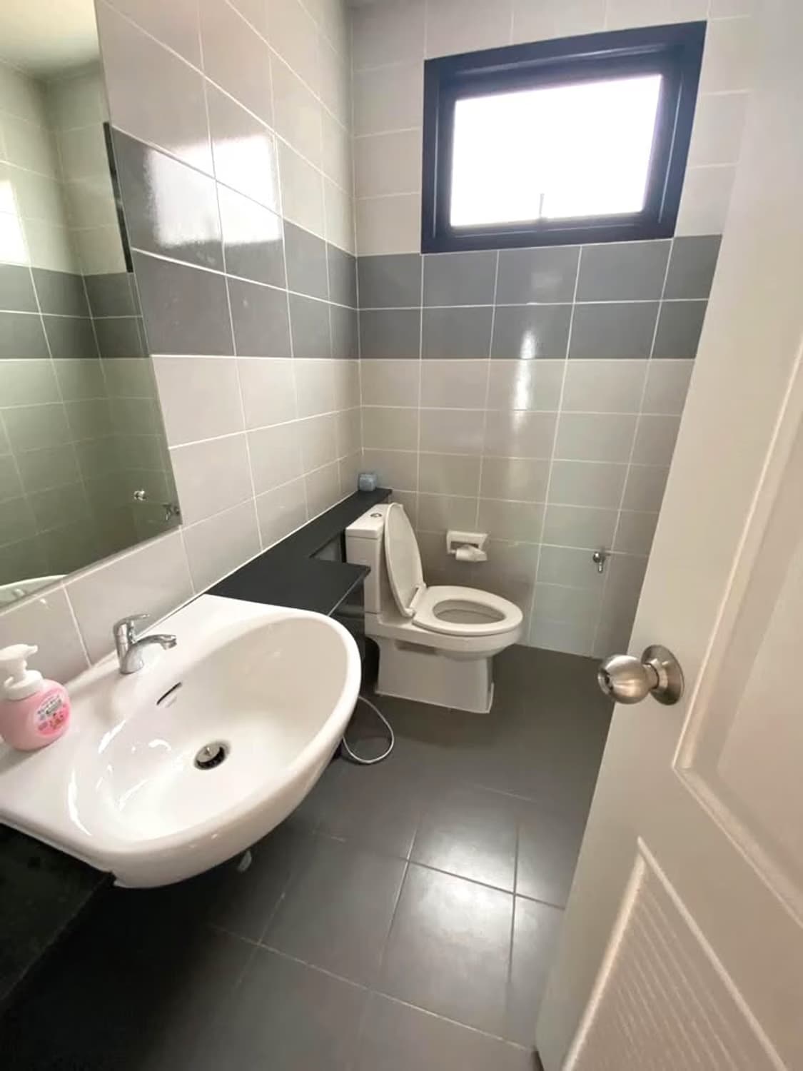 3 Bed House for Rent in San Kamphaeng District - Image 9