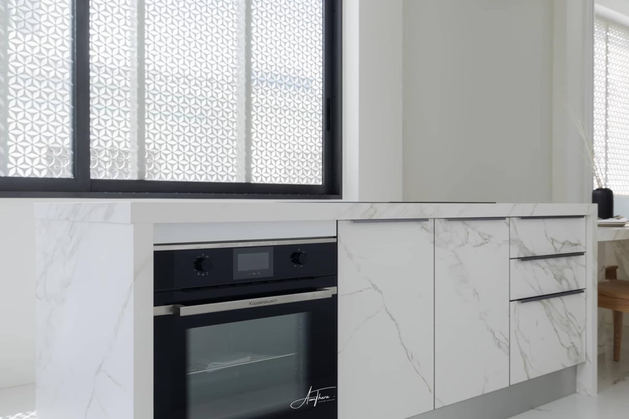 3 Bed House for Rent and Sale in Watthana - Image 16