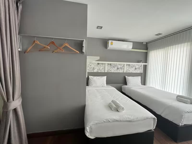 4 Bedroom Townhouse