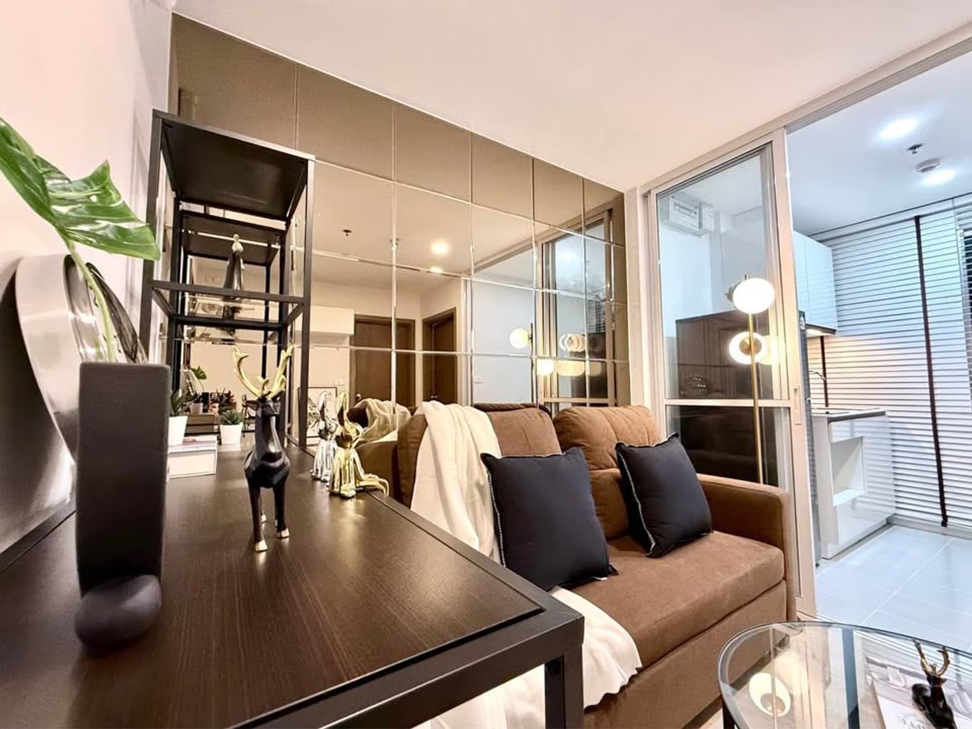 1 Bed Condo for Sale in Watthana - Image 4