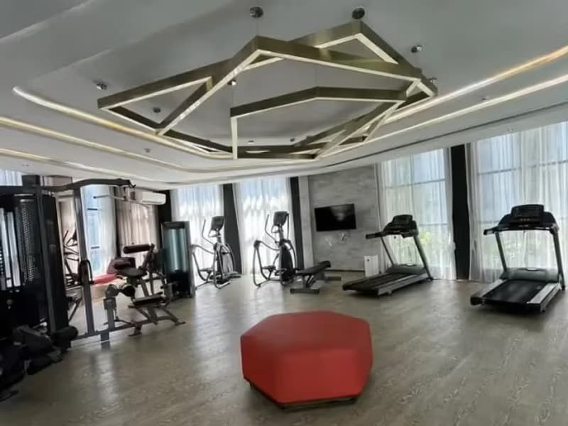 1 Bedroom Condo