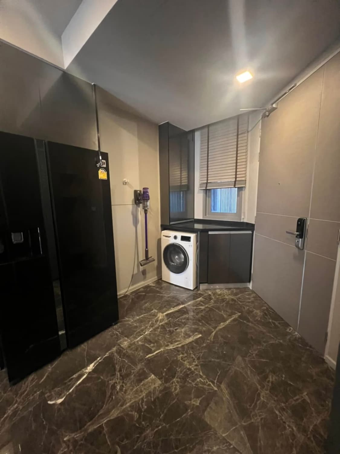 2 Bed Condo for Rent and Sale in Watthana - Image 3