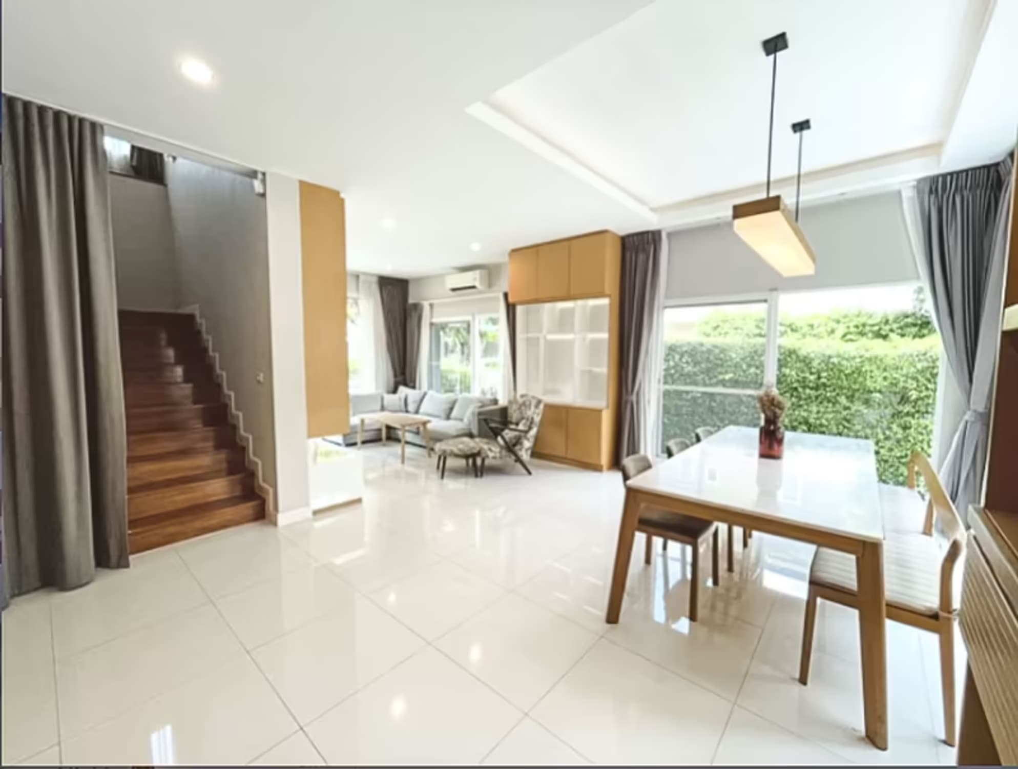 3 Bedroom House for Rent - Image 17