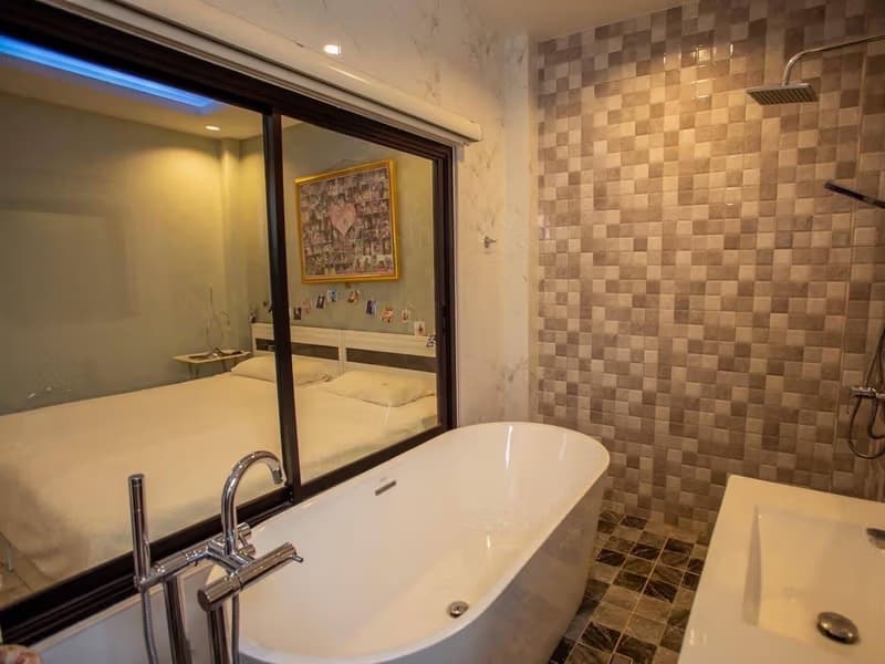 5 Bed House for Rent and Sale in Mueang Chiang Mai