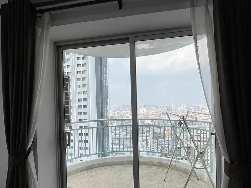 Condo for Sale at Supalai Park Asok-Ratchada