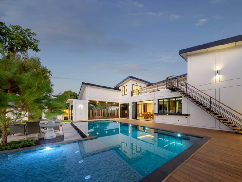 5 Bed House for Sale in Mueang Chiang Mai