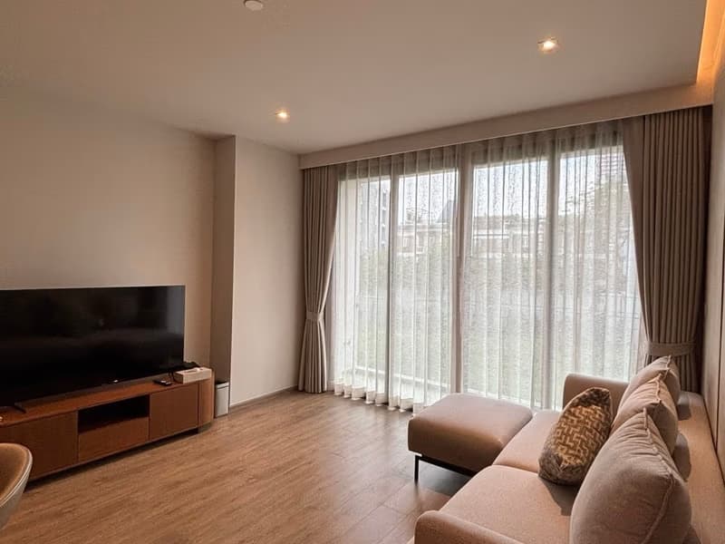 3 Bed Condo for Rent in Watthana