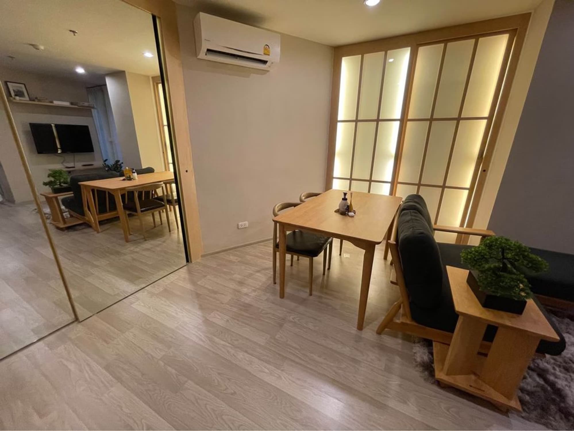 1 Bedroom Condo for Rent, Sale at Ideo Mobi Sukhumvit Eastpoint - Image 2