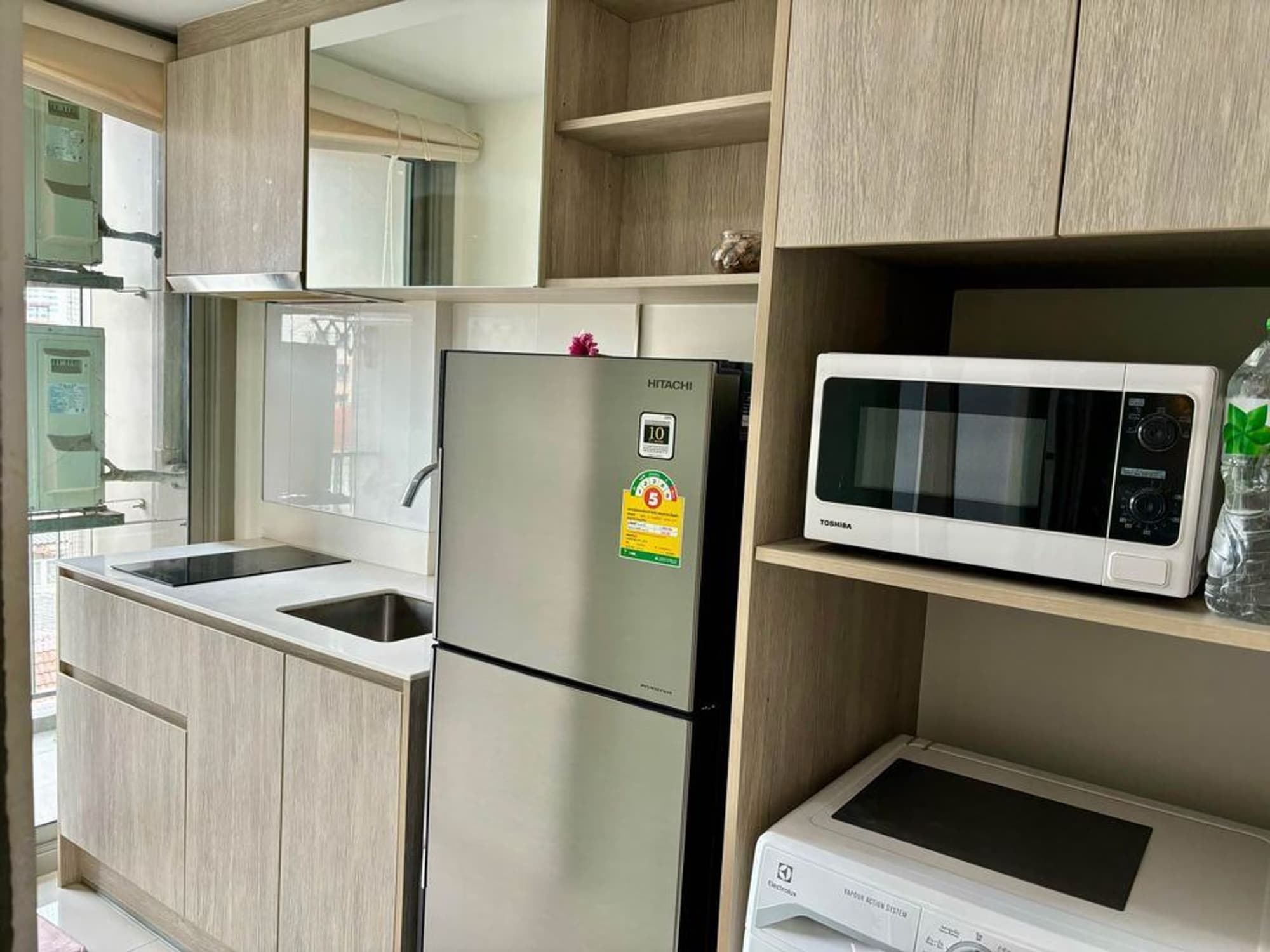 1 Bed Condo for Sale in Phra Khanong - Image 9