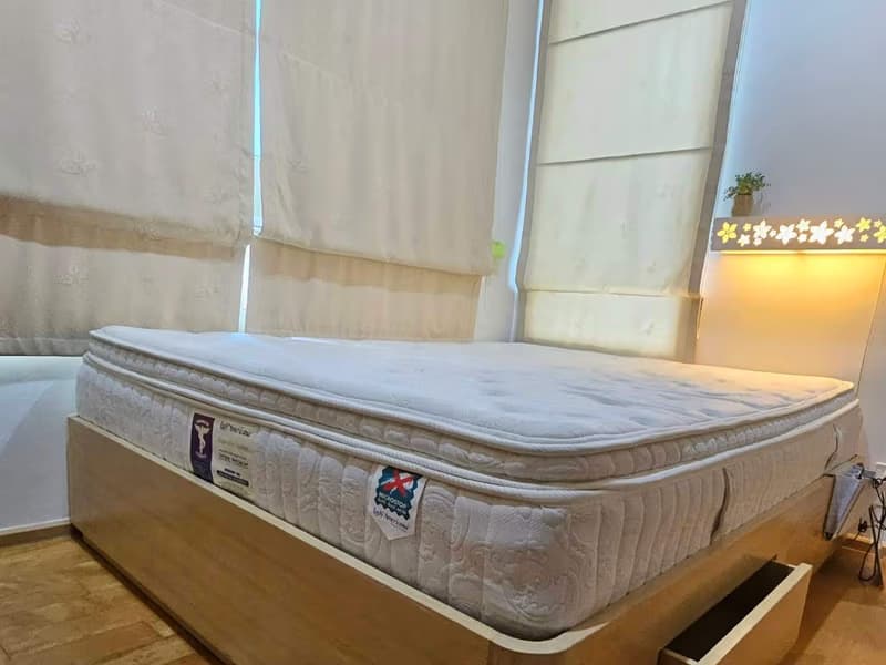 2 Bed Condo for Rent in Ratchathewi