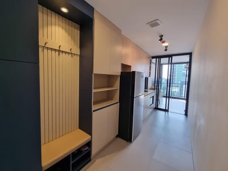 1 Bed Condo for Rent and Sale in Phaya Thai