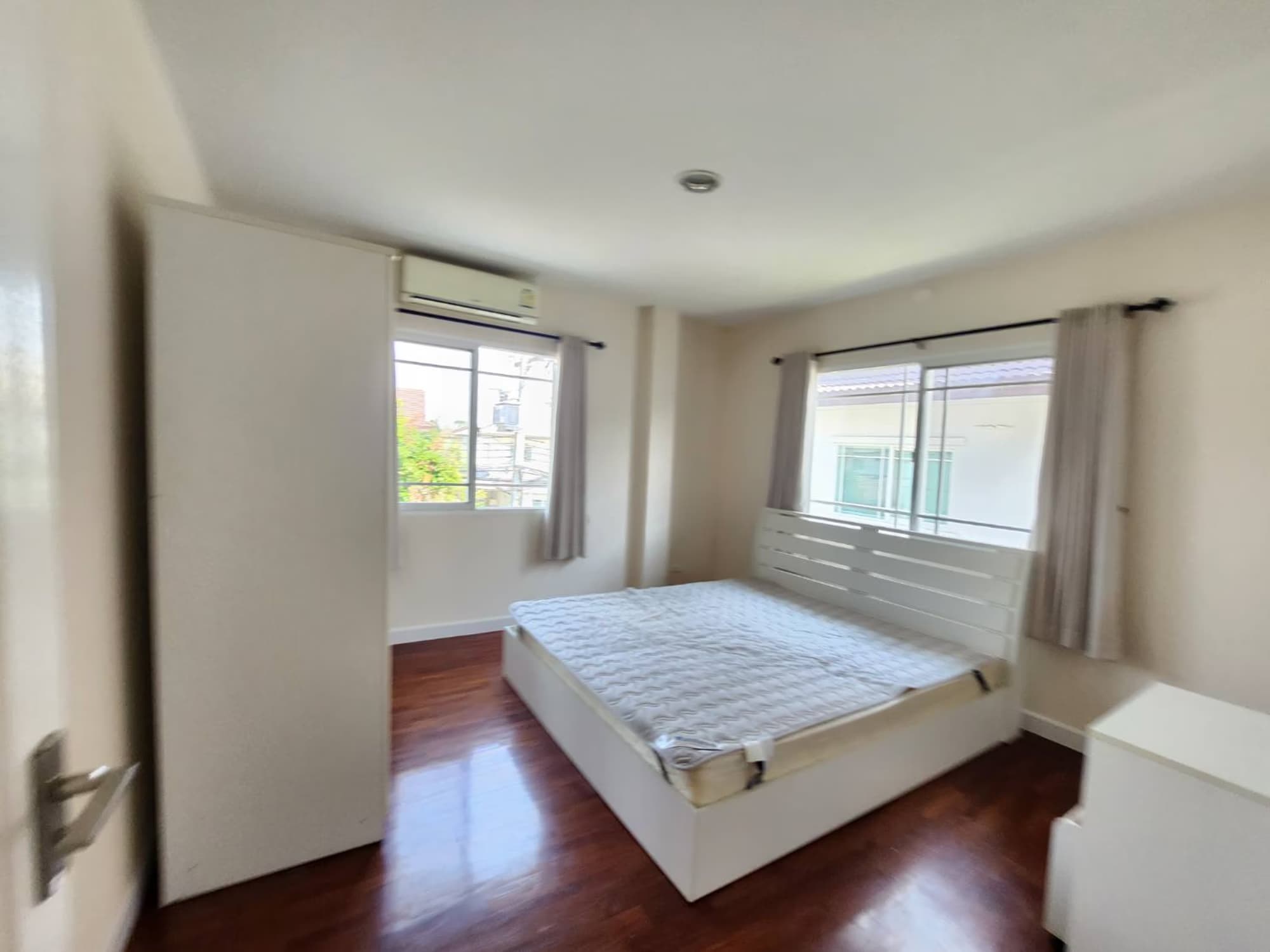 House for Rent in Suthep, Mueang Chiang Mai. - Image 4