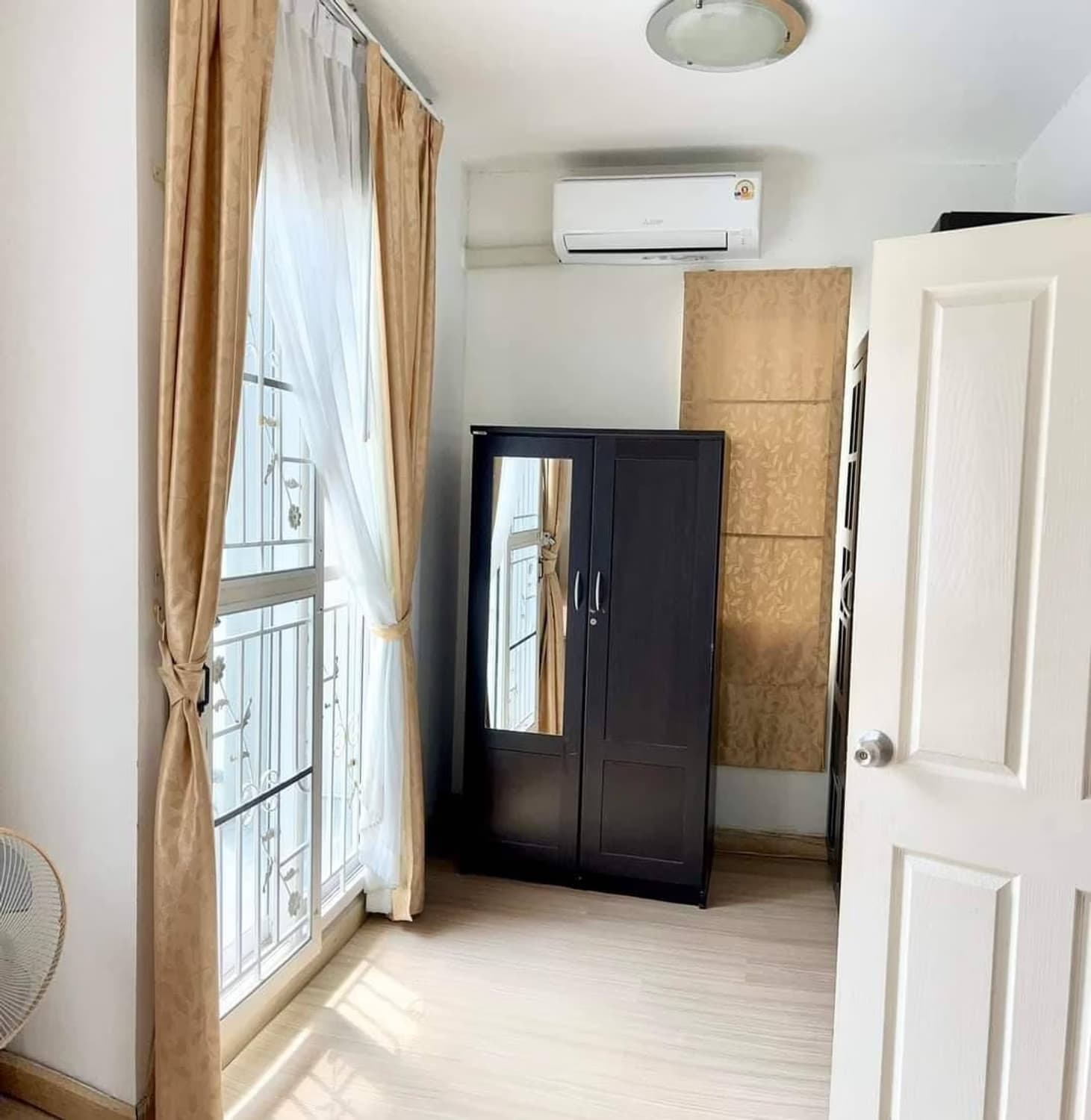 3 ห้องนอน ทาวน์เฮ้าส์ สำหรับ จำหน่าย ใน Bang Phli - Image 5