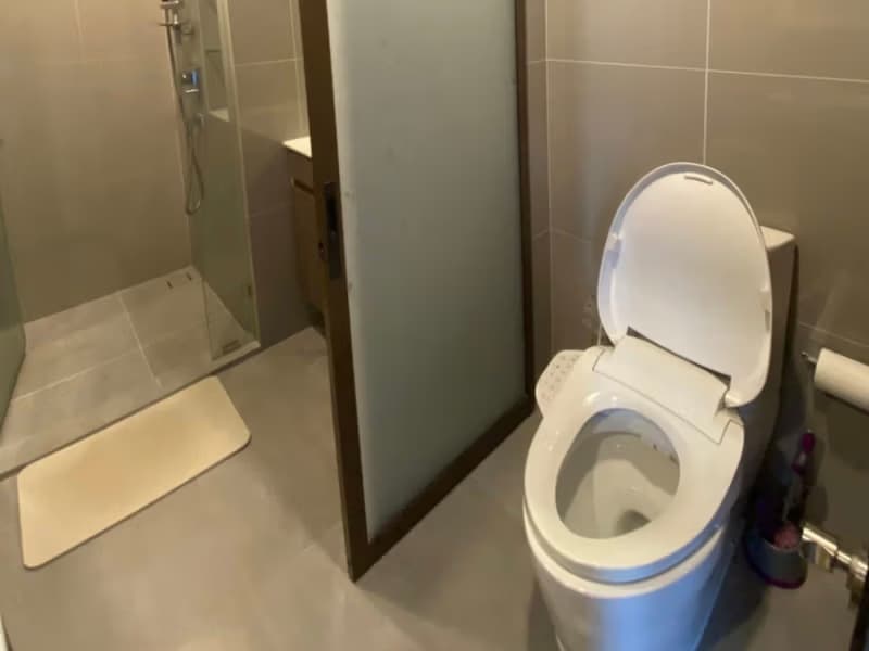 2 Bed Condo for Rent in Huai Khwang