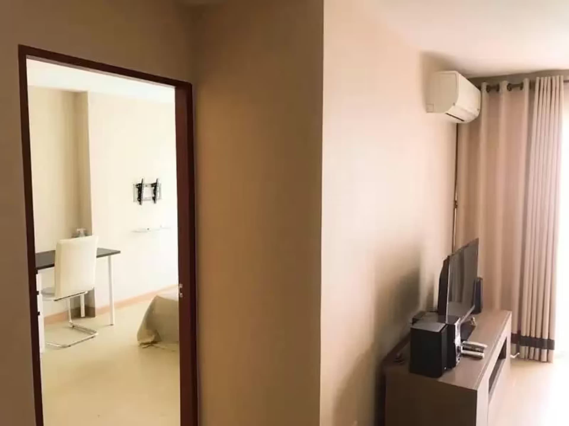 1 Bedroom Condo - Image 10