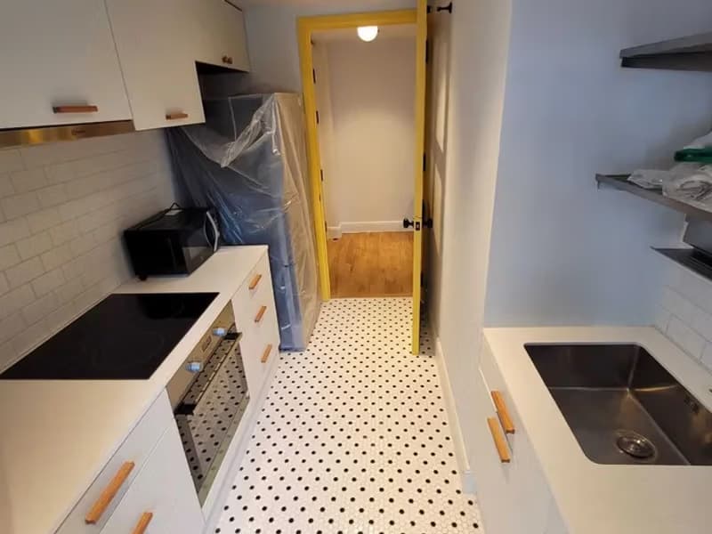 2 Bed Condo for Sale in Watthana