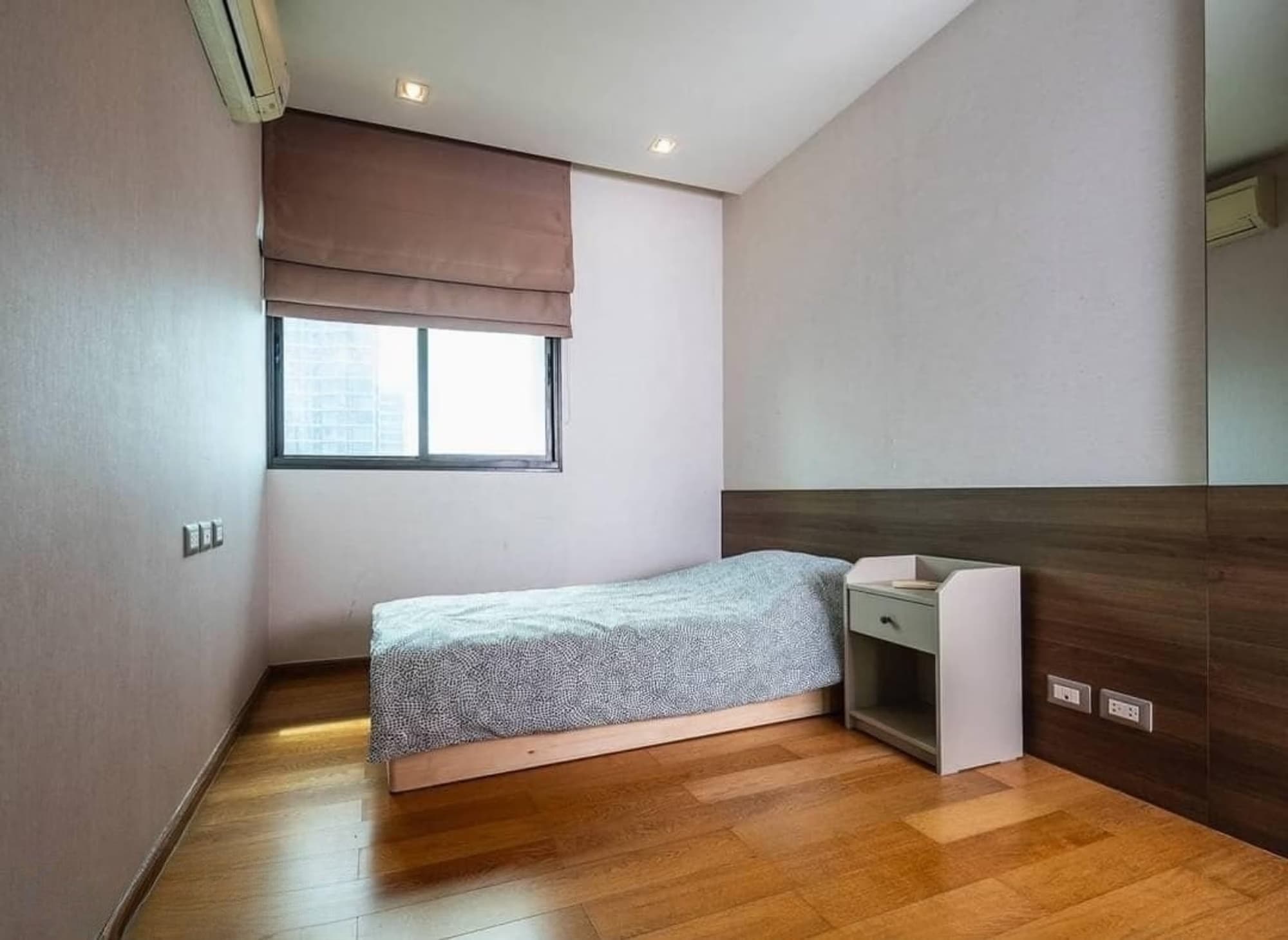 2 卧室 公寓 用于 出售 在 Bang Rak - Image 5