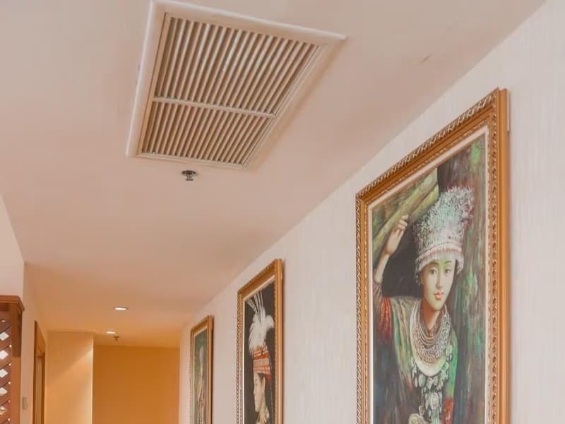 Condo for Rent at Langsuan Ville 