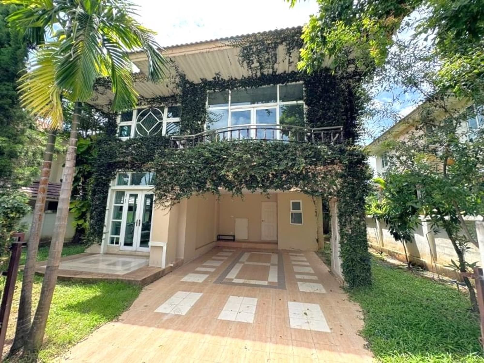 4 卧室 别墅 用于 出租 在 Mueang Chiang Mai - Image 1