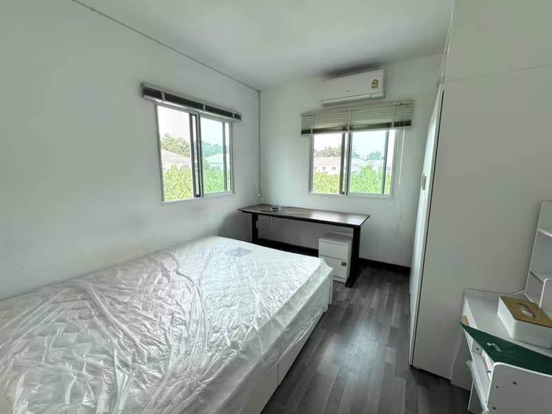 3 Bed Townhouse for Rent in San Kamphaeng