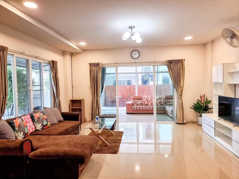 3 Bed House for Sale in Mueang Chiang Mai District