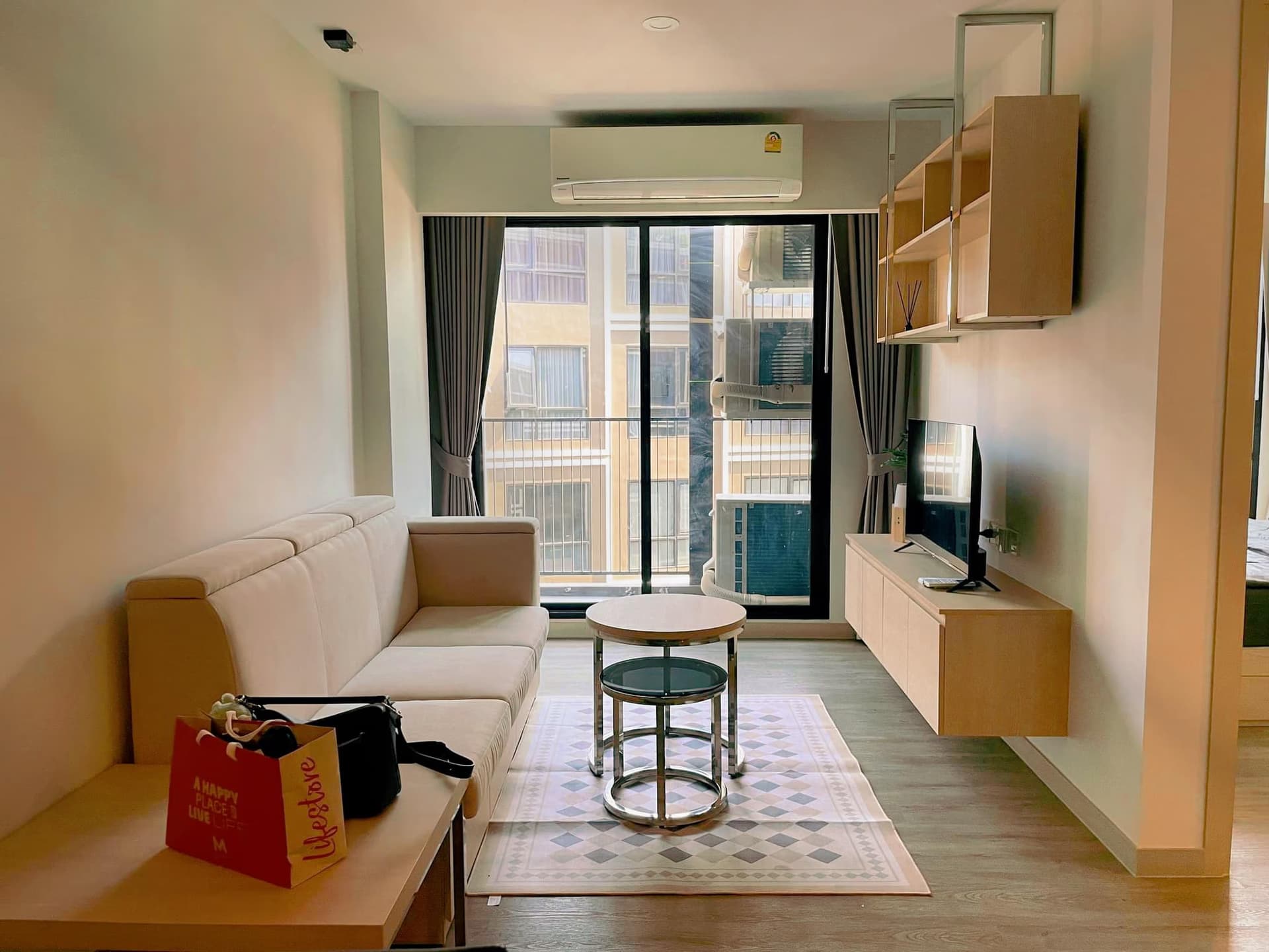 2 ห้องนอน Condo สำหรับ จำหน่าย ใน ยานนาวา - Image 1