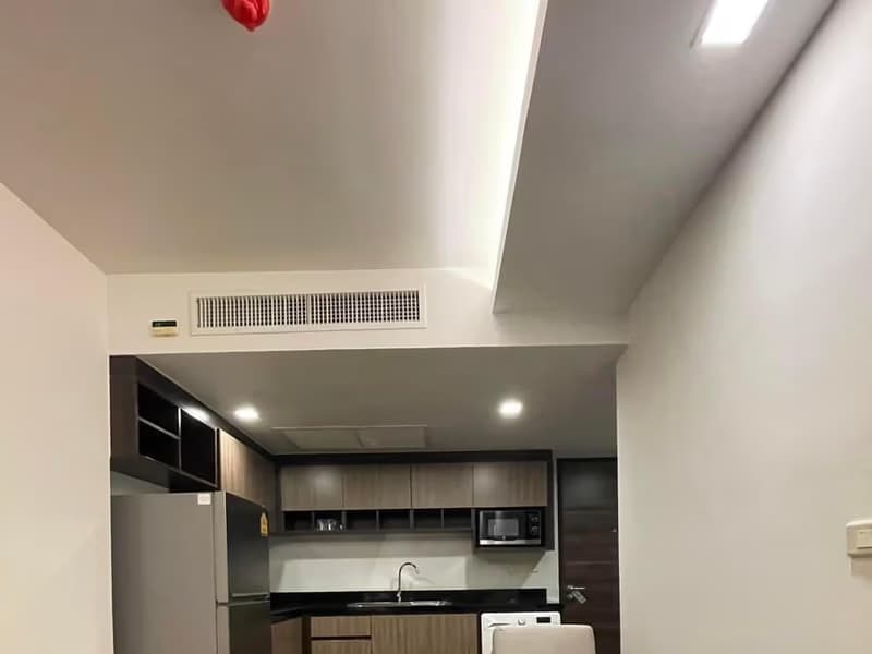 1 Bed Condo for Rent and Sale  Near Phloen Chit BTS