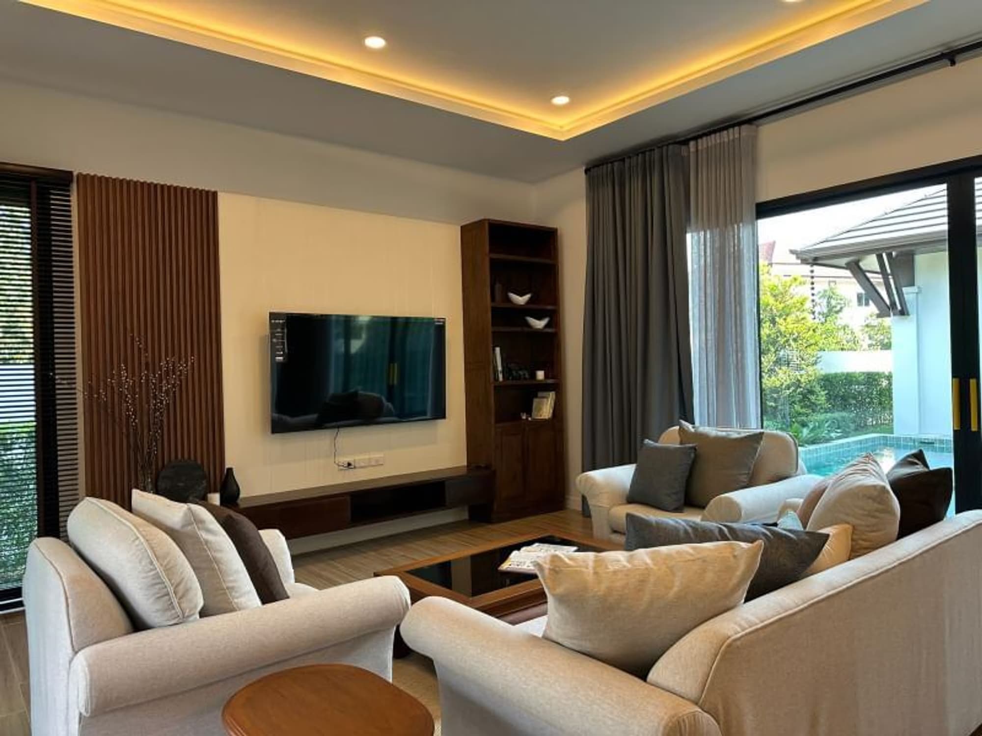 4 ห้องนอน บ้าน สำหรับ ขาย ใน Hang Dong - Image 2