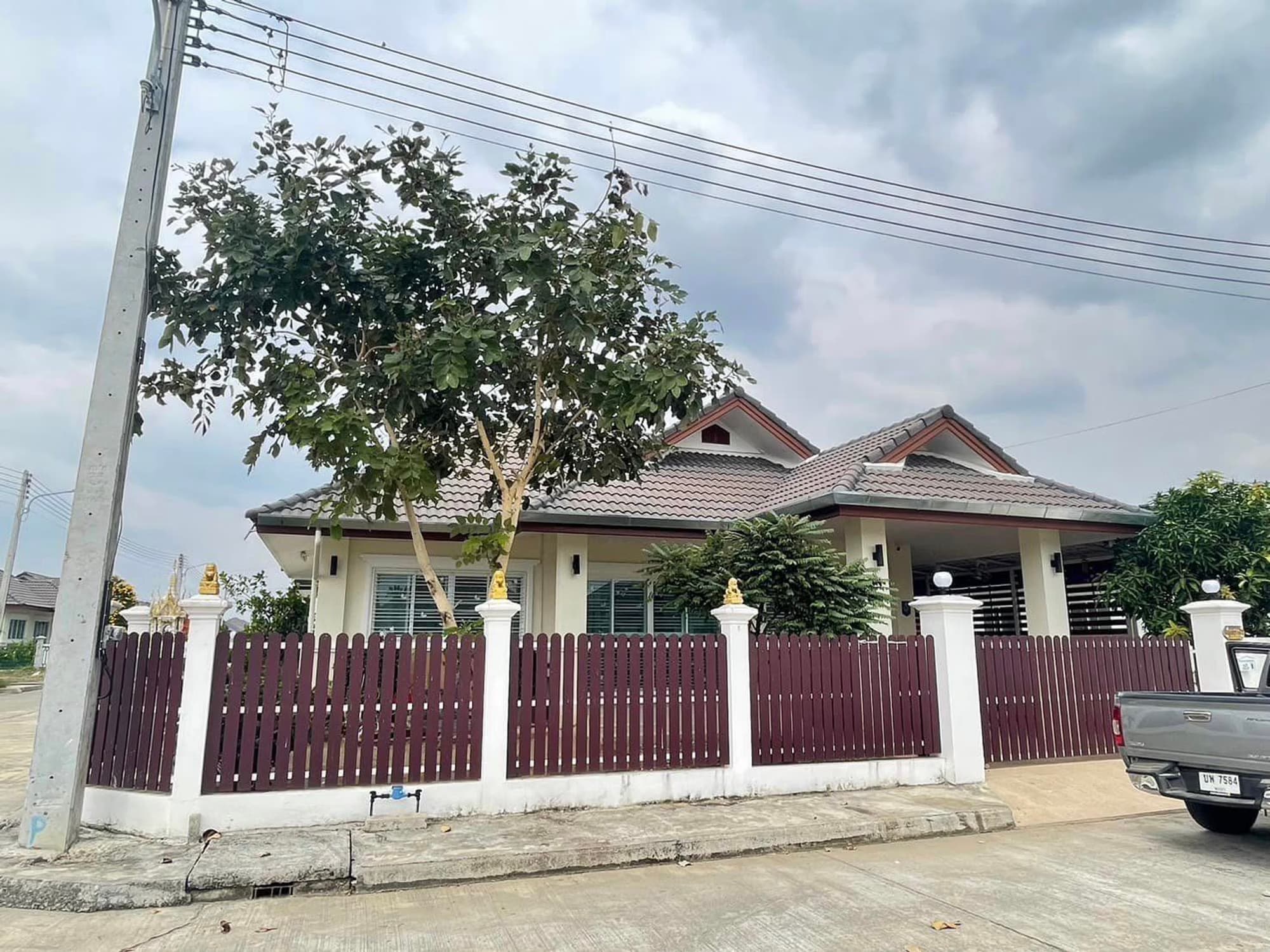 House for Sale in San Kamphaeng , San Kamphaeng. - Image 1