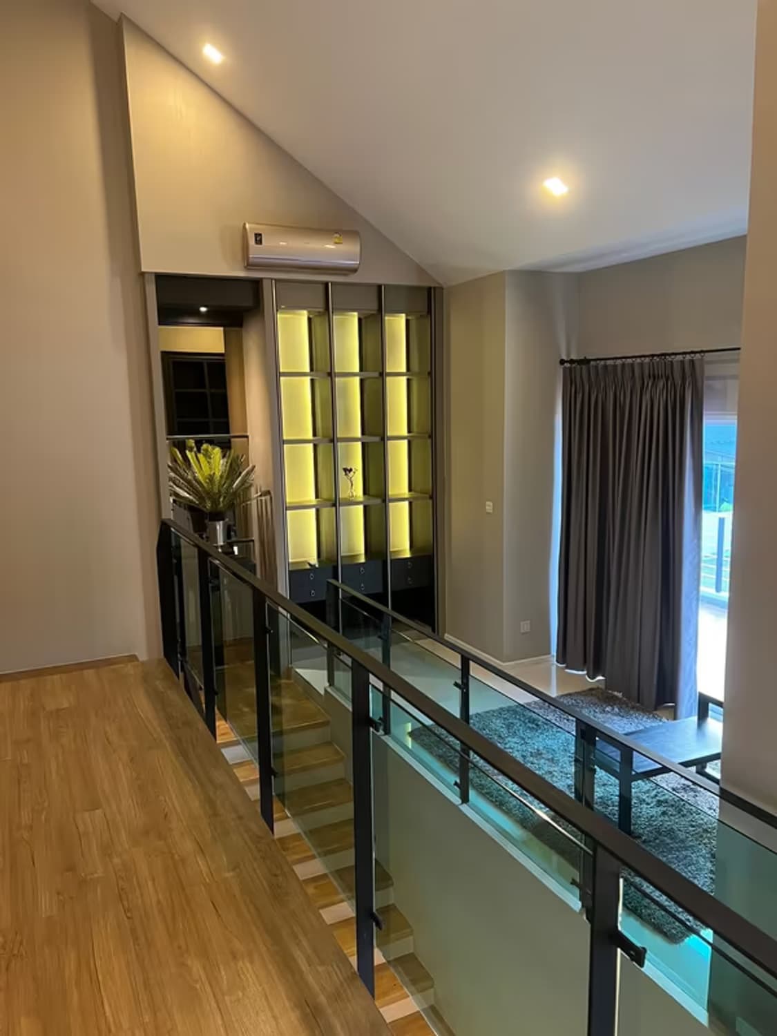 4 Bedroom House - Image 5