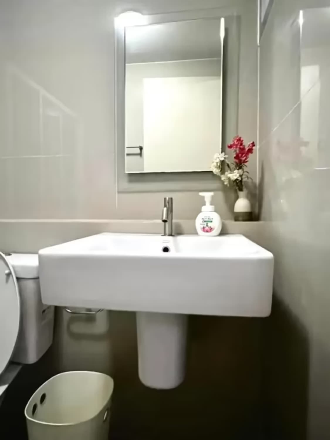 1 Bedroom Condo - Image 2