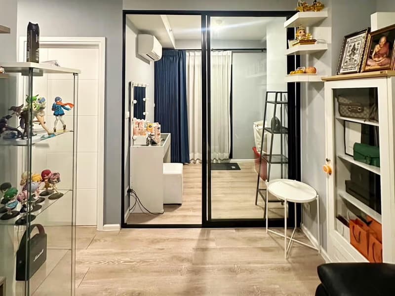 2 Bed Condo for Sale  Near Thipphawan MRT