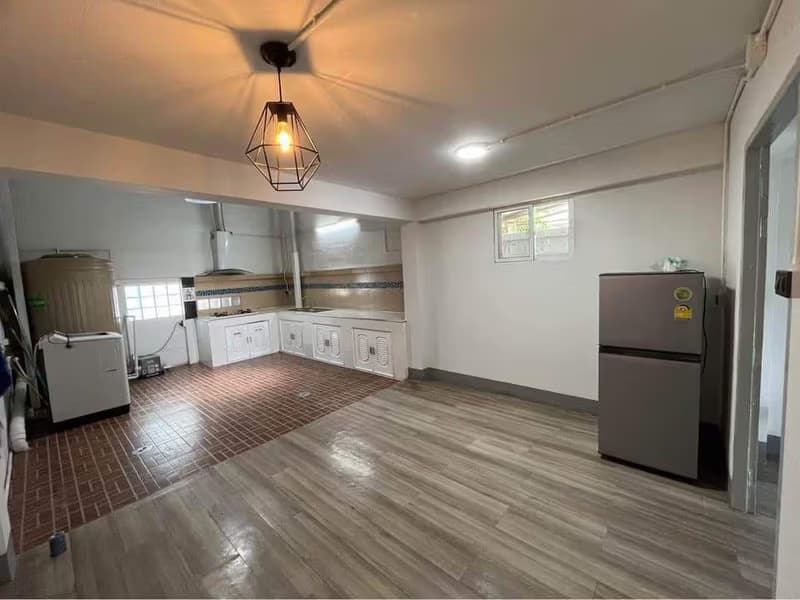 3 Bed Townhouse for Rent in Mueang Chiang Mai