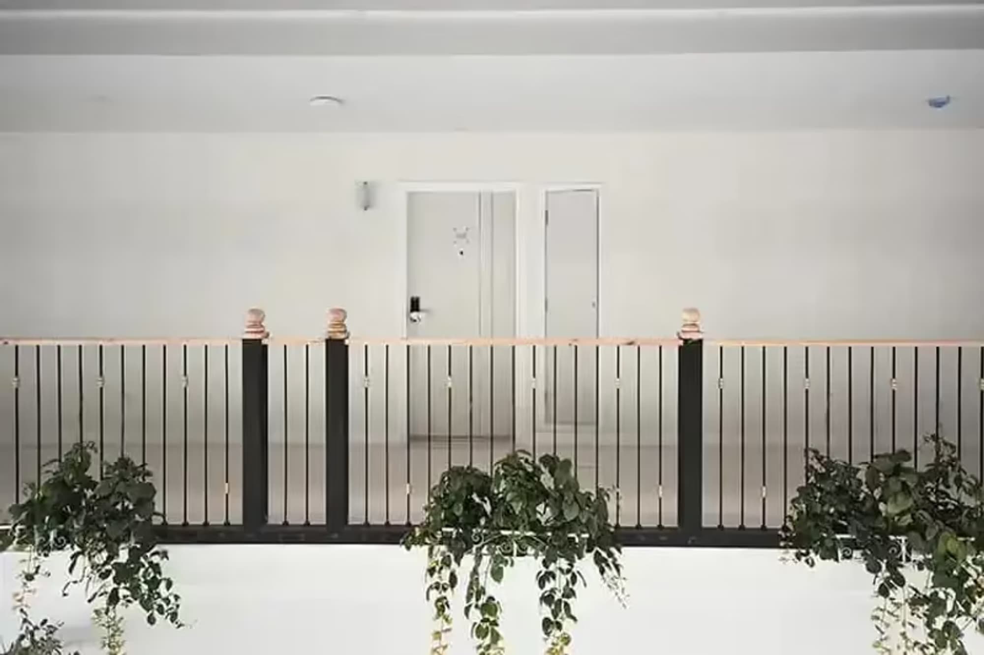 1 Bedroom Condo - Image 5