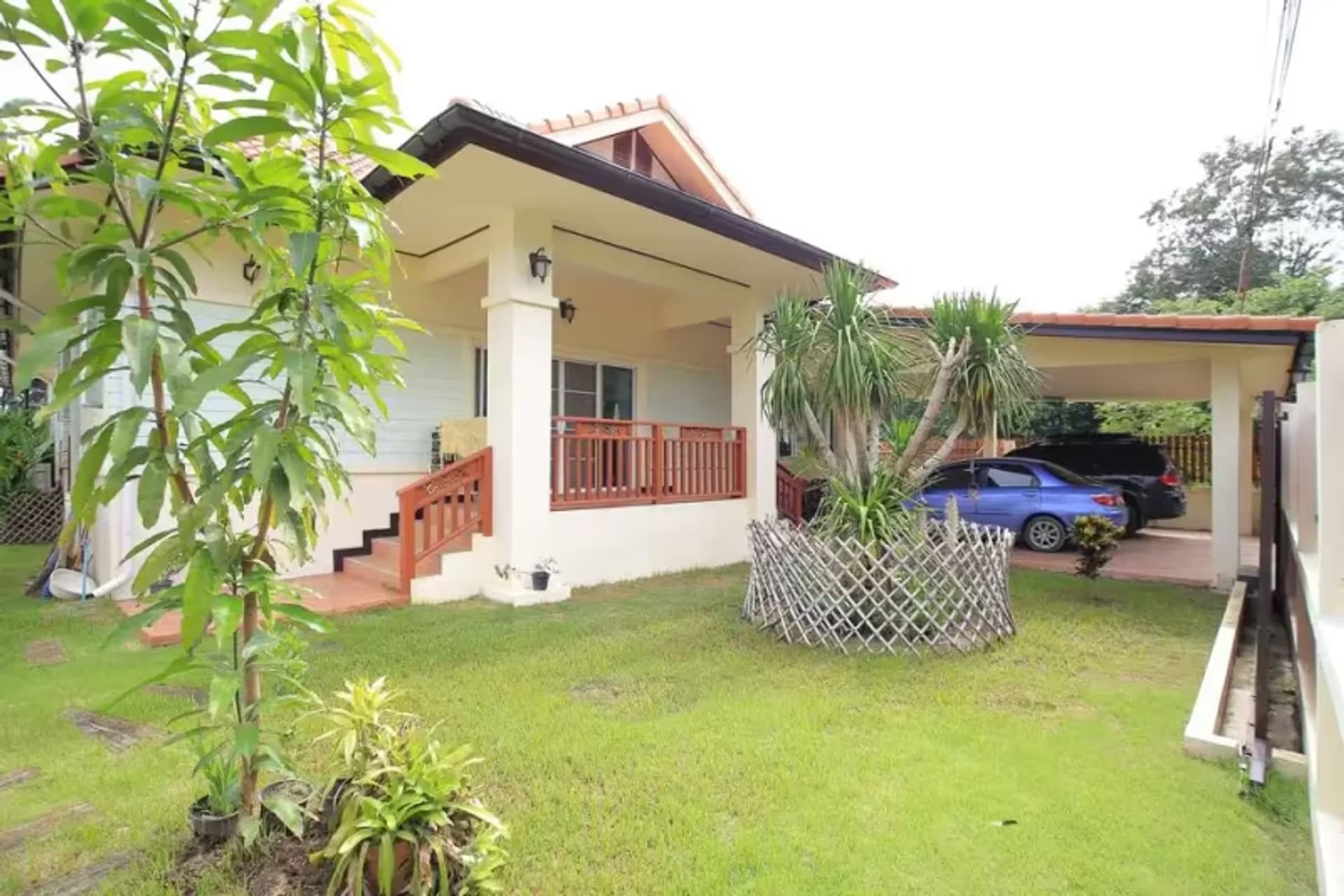 4 Bedroom House - Image 2