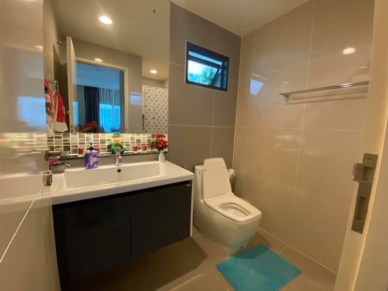 4 Bed House for Sale in Prawet