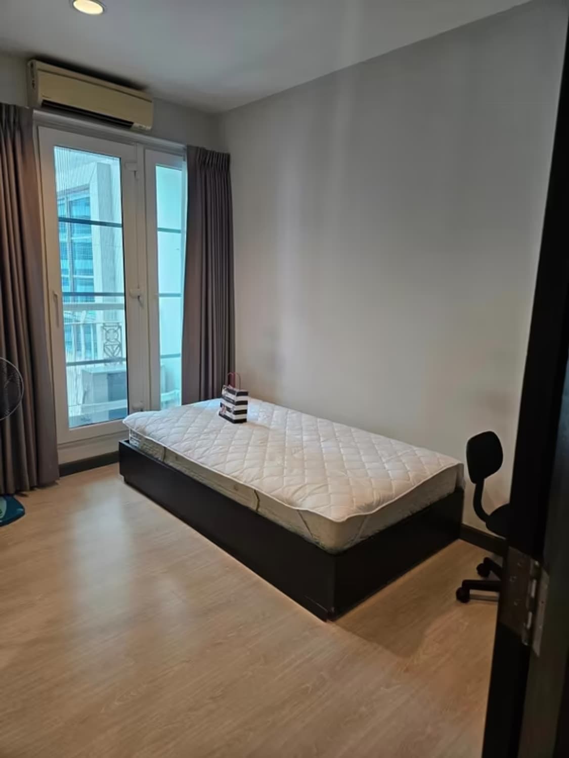 Citismart Sukhumvit 18 Condominium - Image 2