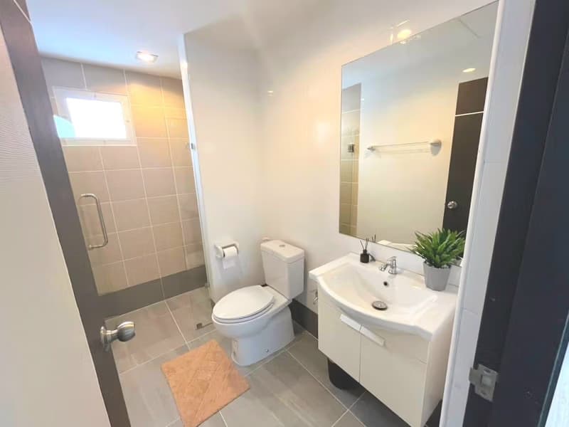 3 Bed House for Rent in Saraphi
