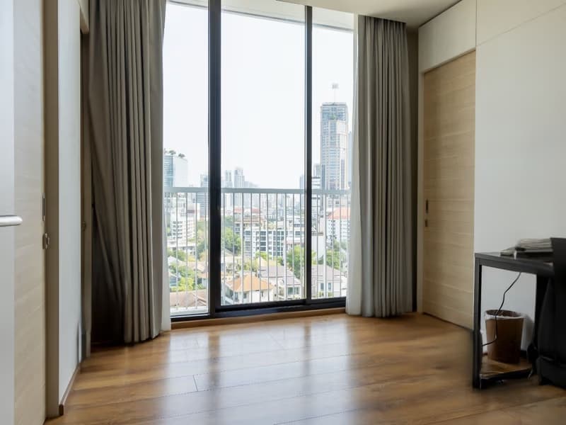 2 Bed Condo for Rent in Khlong Toei