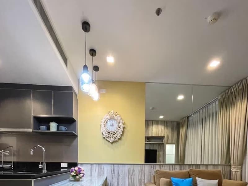1 Bed Condo for Rent in Khlong San