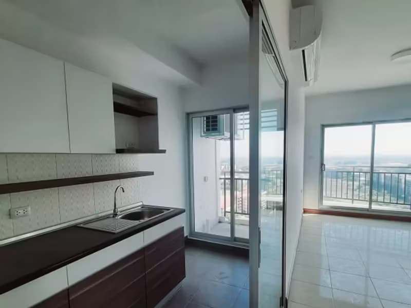2 Bedroom Condo
