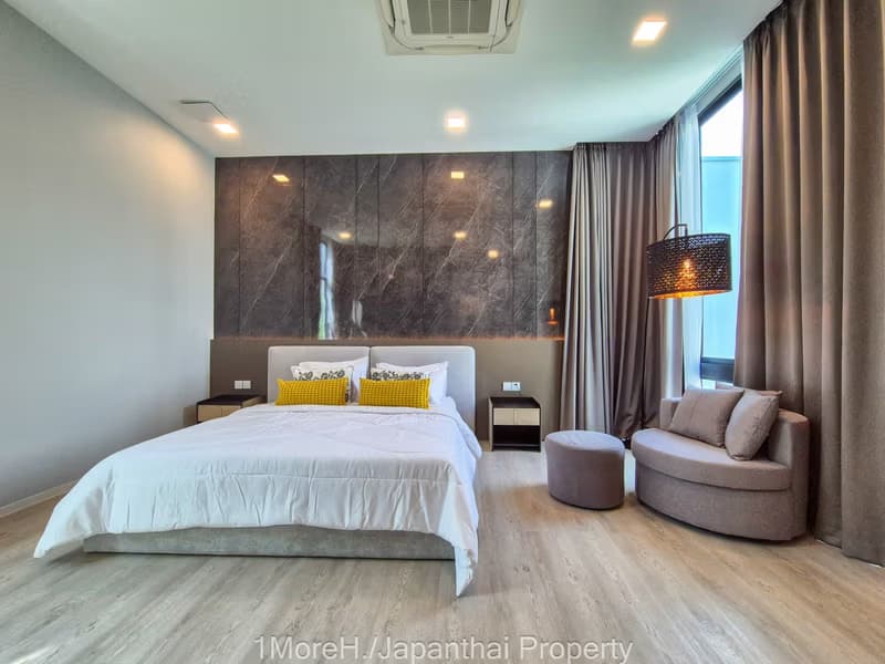 4 Bed House for Rent and Sale in Saphan Sung