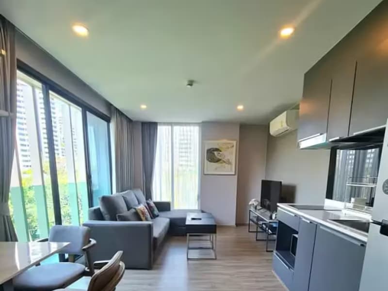 1 Bedroom Condo