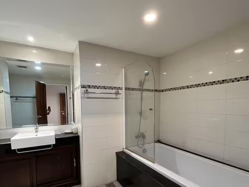 2 Bedroom Condo