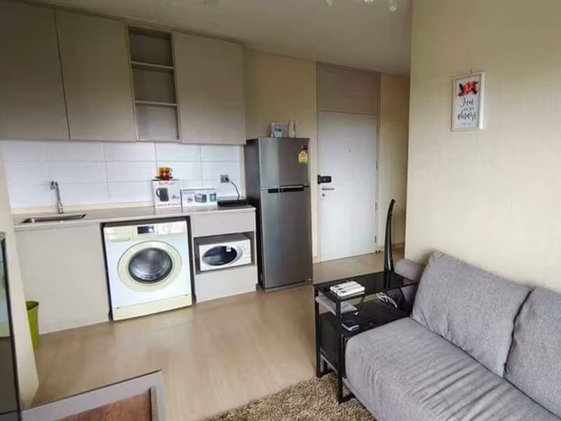 Condo for Rent at Lumpini Suites Phetchaburi-Makkasan